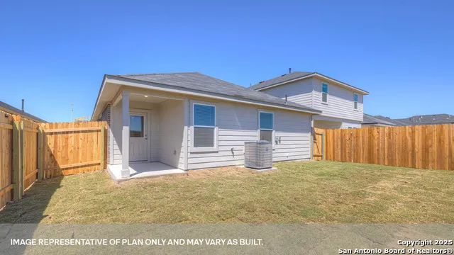 233 Raymondville Path San Marcos, TX 78666