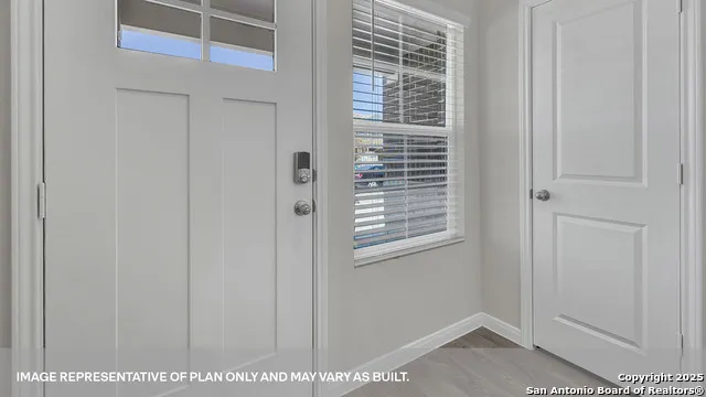 233 Raymondville Path San Marcos, TX 78666
