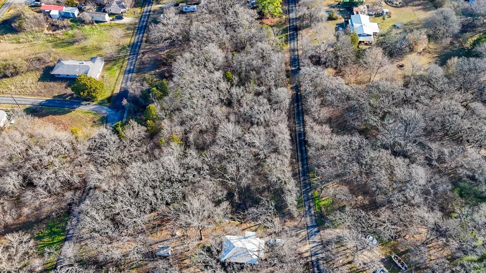 NW CR 3323 Frost, TX 76641