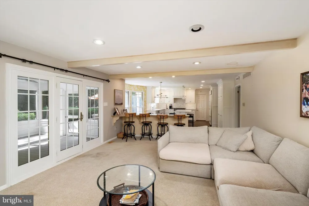 1 HIDDEN ACRES DRIVE Voorhees, NJ 08043