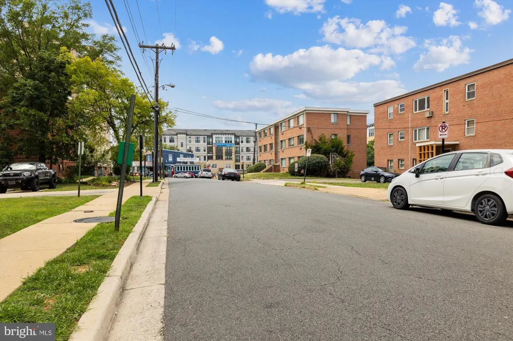 1510 12TH STREET #703 Arlington, VA 22209