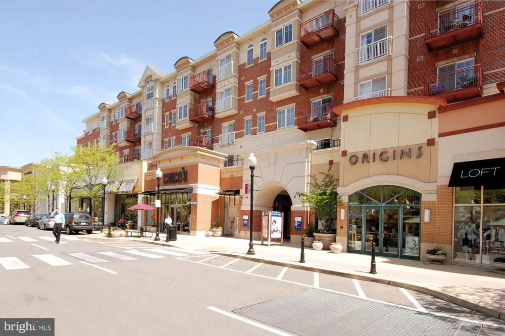 1510 12TH STREET #703 Arlington, VA 22209