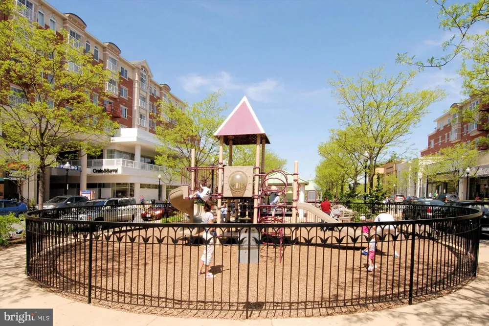 1510 12TH STREET #703 Arlington, VA 22209