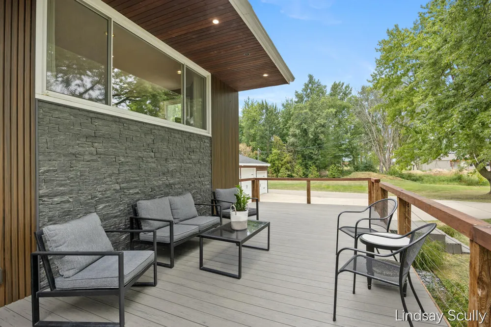 3128 Greenly Street Hudsonville, MI 49426