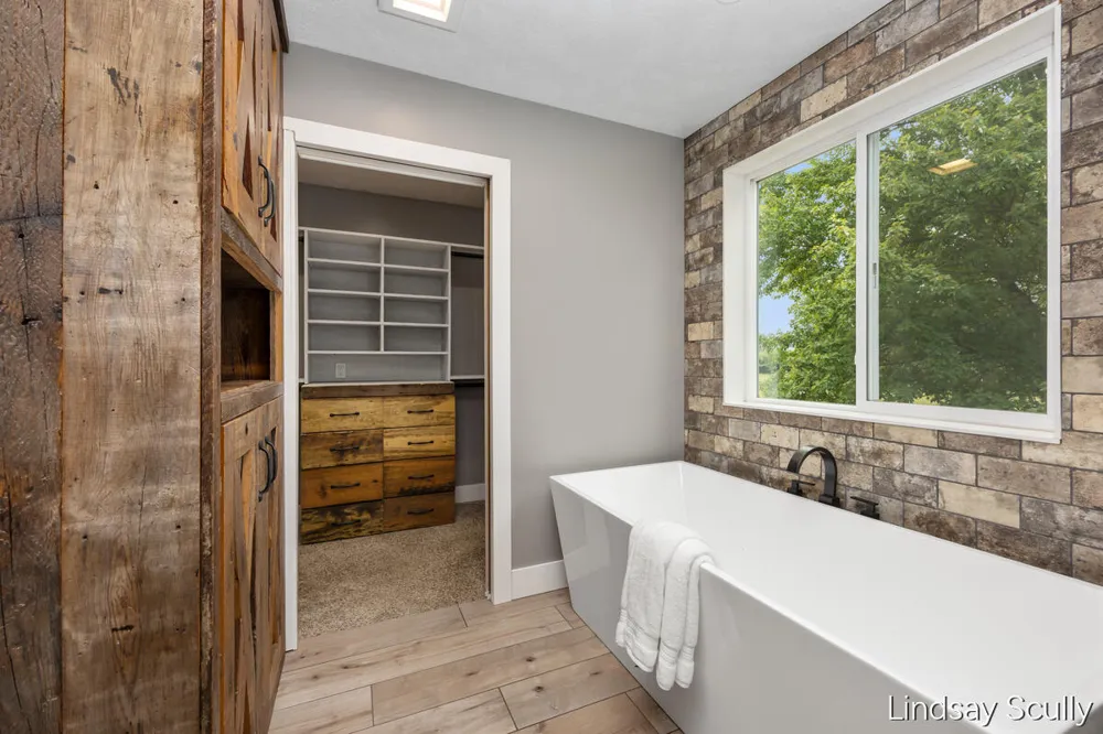 3128 Greenly Street Hudsonville, MI 49426