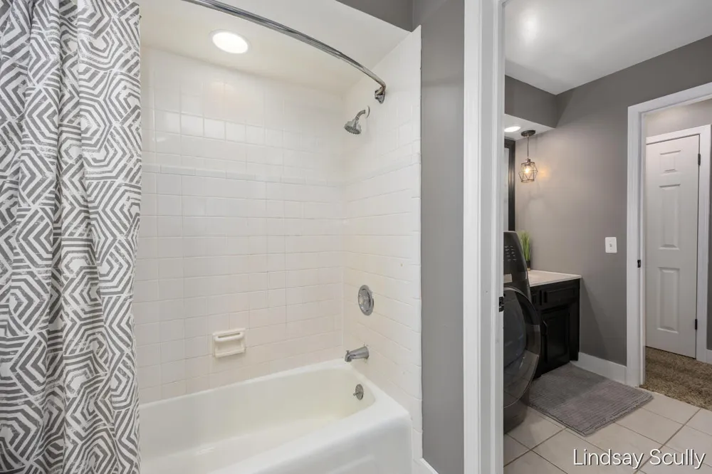 3128 Greenly Street Hudsonville, MI 49426