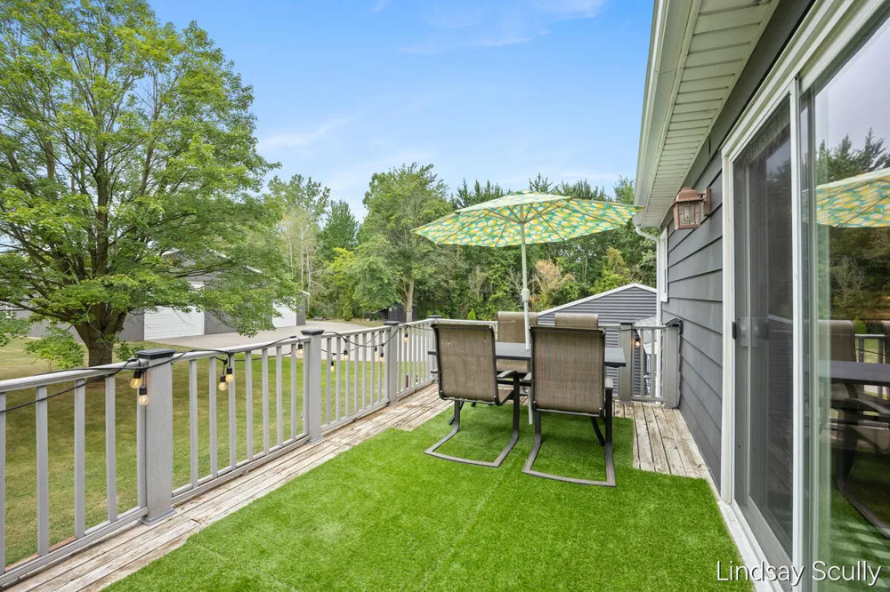 3128 Greenly Street Hudsonville, MI 49426