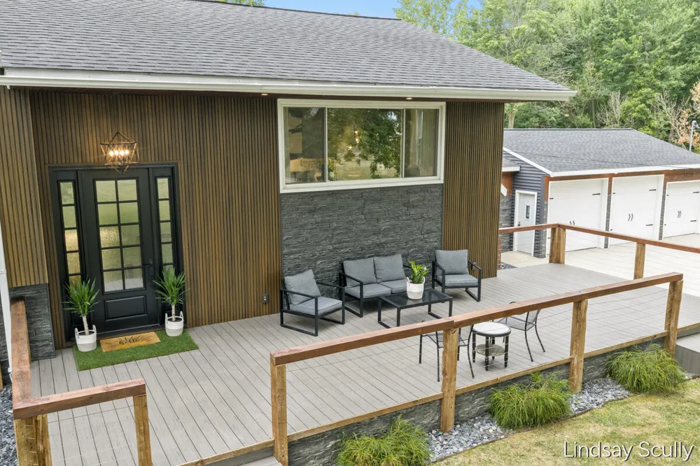 3128 Greenly Street Hudsonville, MI 49426