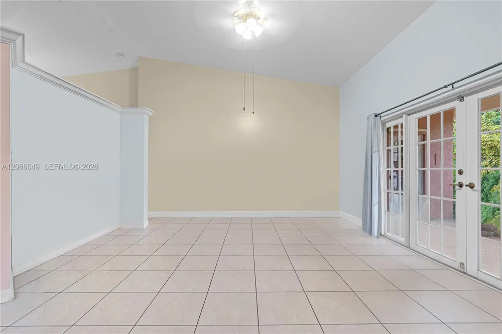 2204 SW 142nd Ct Miami, FL 33175