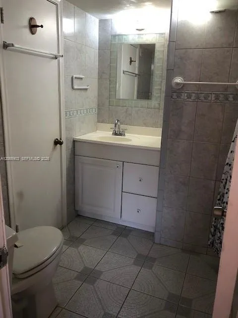 3119 Oakland Shores Dr #C207 Oakland Park, FL 33309