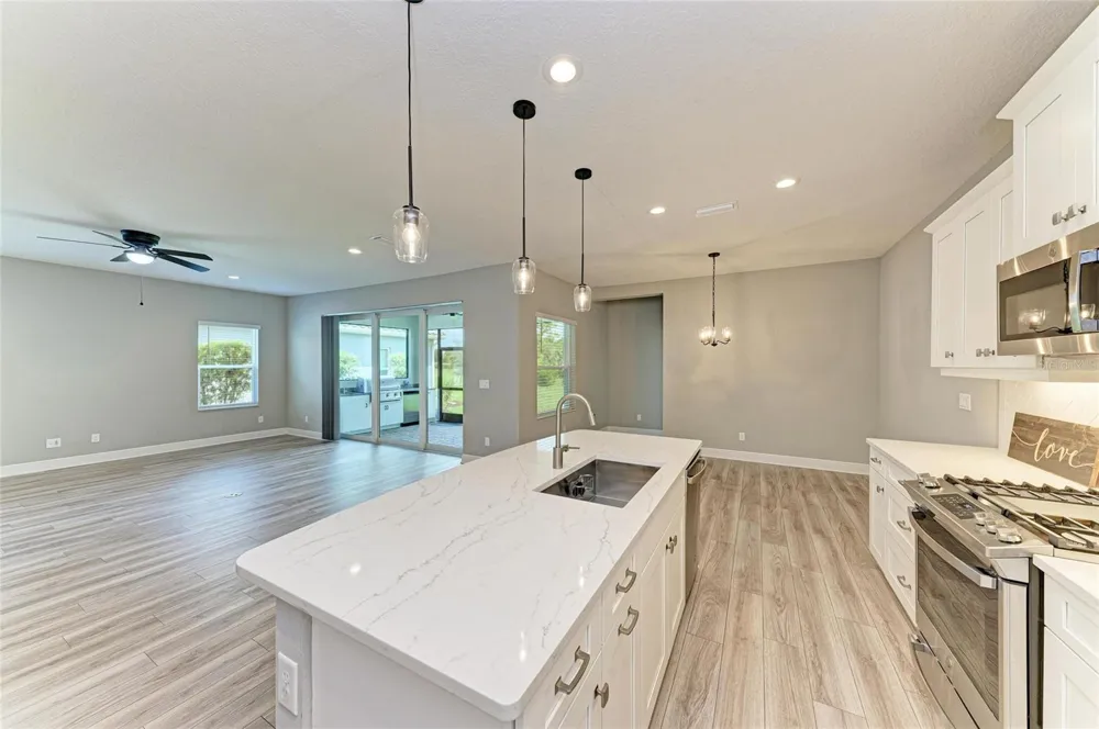 2802 BUTTERFLY JASMINE TRAIL Sarasota, FL 34240