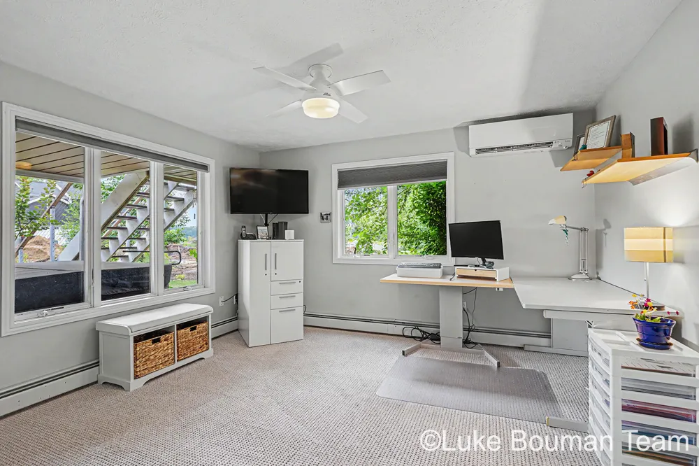 46 Counts Cove Court Park Township, MI 49424