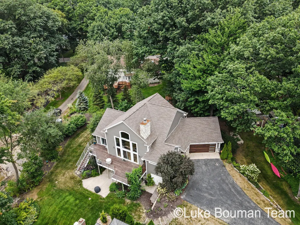 46 Counts Cove Court Park Township, MI 49424