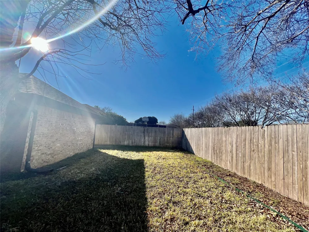 702 Mount Vernon Drive Richardson, TX 75081