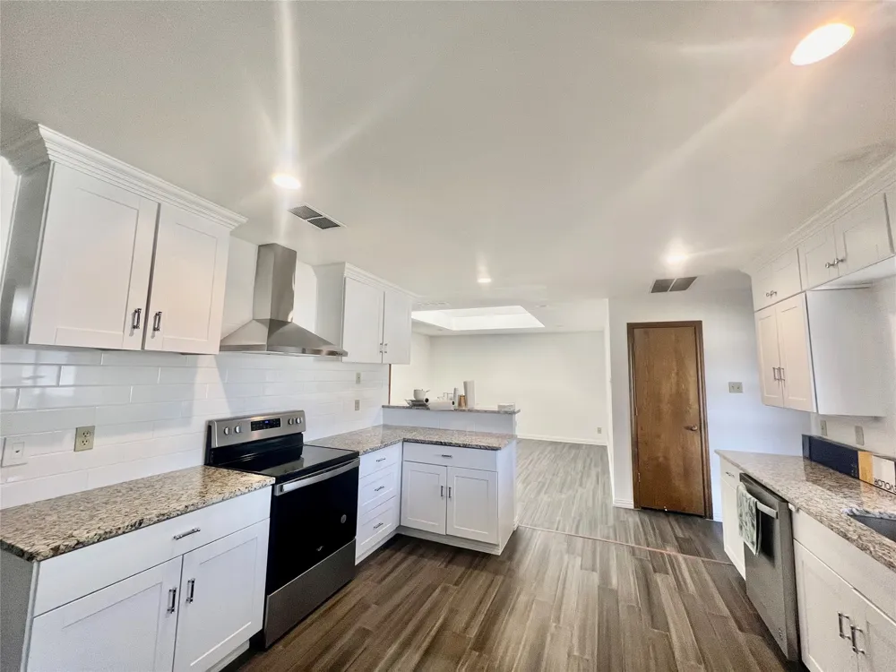 702 Mount Vernon Drive Richardson, TX 75081