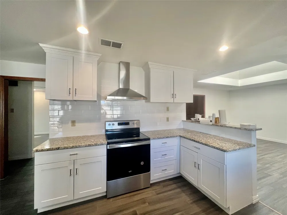 702 Mount Vernon Drive Richardson, TX 75081