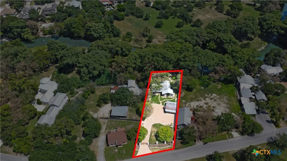 2221 Gruene Road New Braunfels, TX 78130