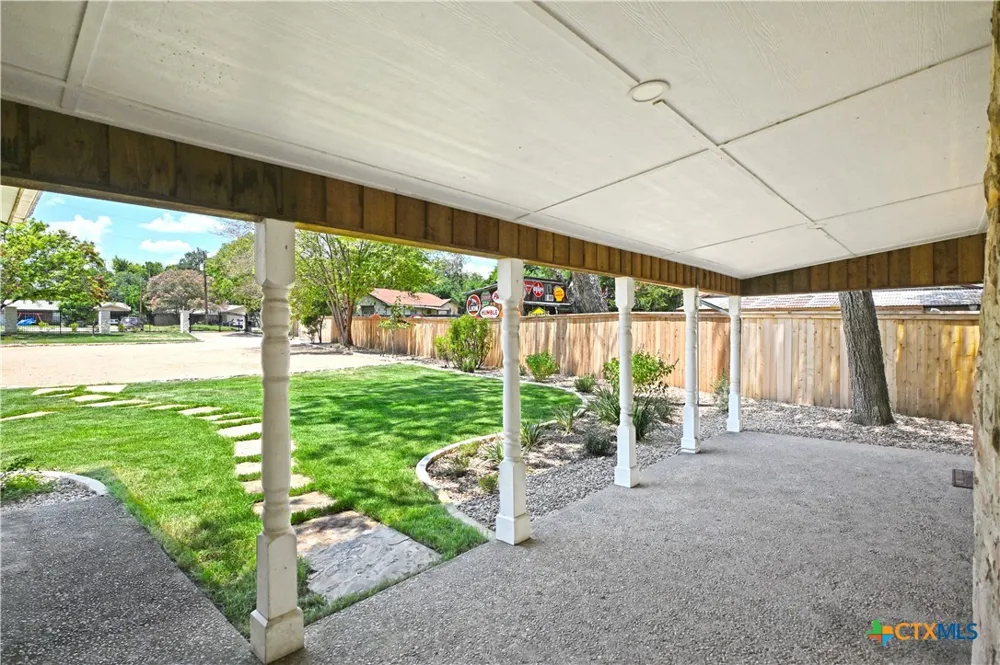 2221 Gruene Road New Braunfels, TX 78130