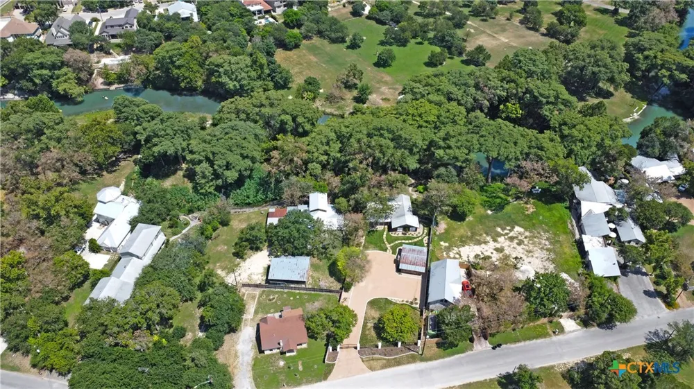 2221 Gruene Road New Braunfels, TX 78130