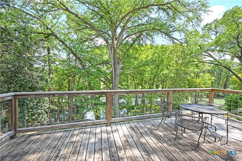 2221 Gruene Road New Braunfels, TX 78130