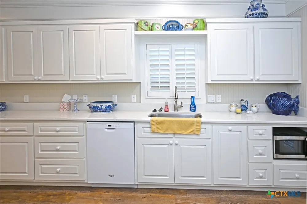 2221 Gruene Road New Braunfels, TX 78130