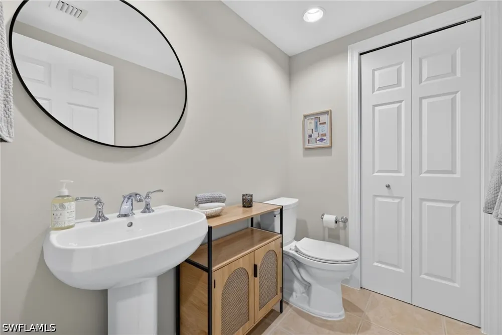 Via Via Veneto Boulevard #204 Estero, FL 34134