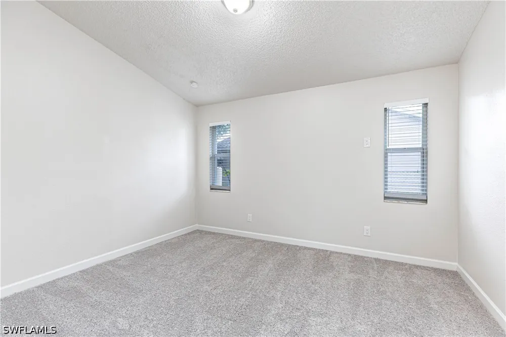 NE 10th Street Cape Coral, FL 33909