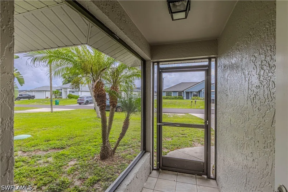 NE 10th Street Cape Coral, FL 33909