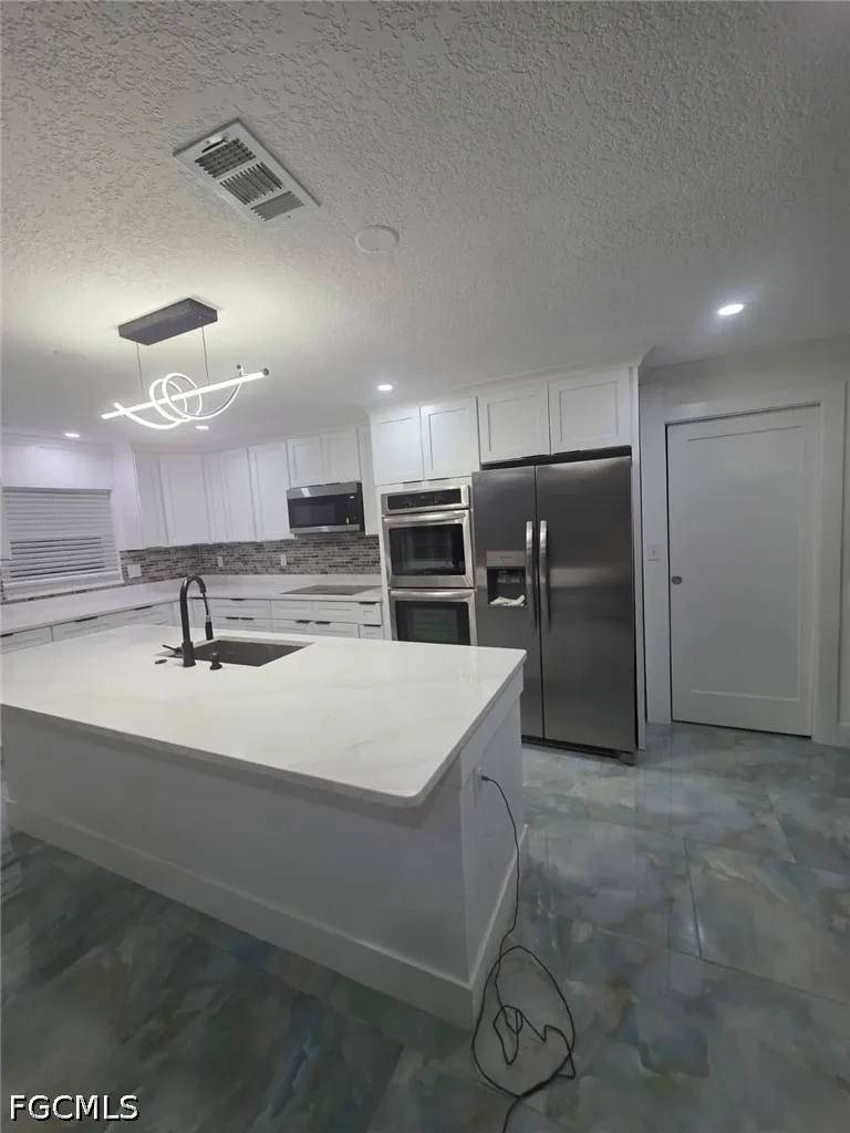 Colorado Avenue NE St Petersburg, FL 33703