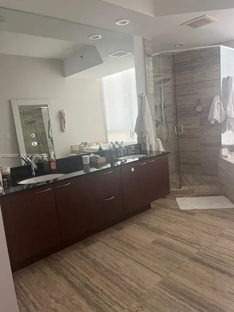 15901 Collins Ave #604 Sunny Isles Beach, FL 33160