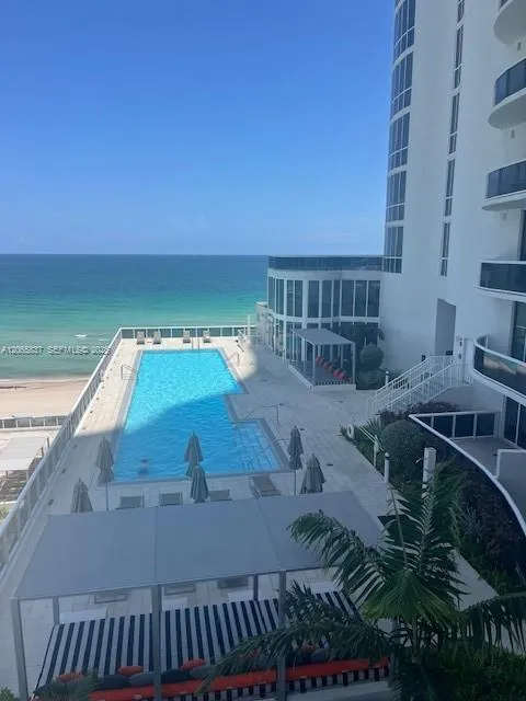 15901 Collins Ave #604 Sunny Isles Beach, FL 33160