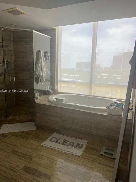 15901 Collins Ave #604 Sunny Isles Beach, FL 33160