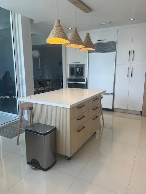 15901 Collins Ave #604 Sunny Isles Beach, FL 33160