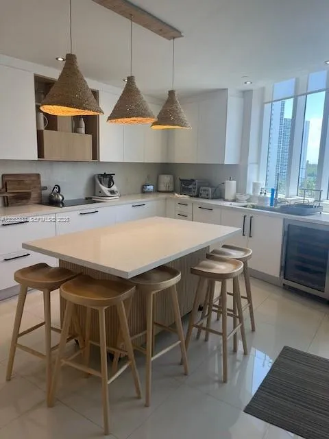 15901 Collins Ave #604 Sunny Isles Beach, FL 33160