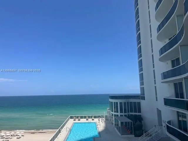 15901 Collins Ave #604 Sunny Isles Beach, FL 33160