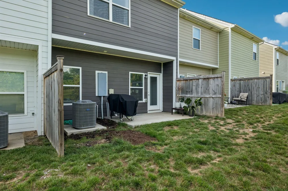 135 Harvard Dr Gallatin, TN 37066
