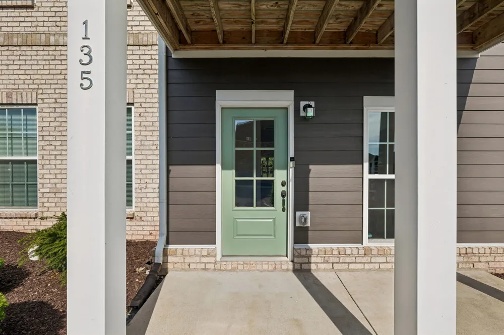 135 Harvard Dr Gallatin, TN 37066