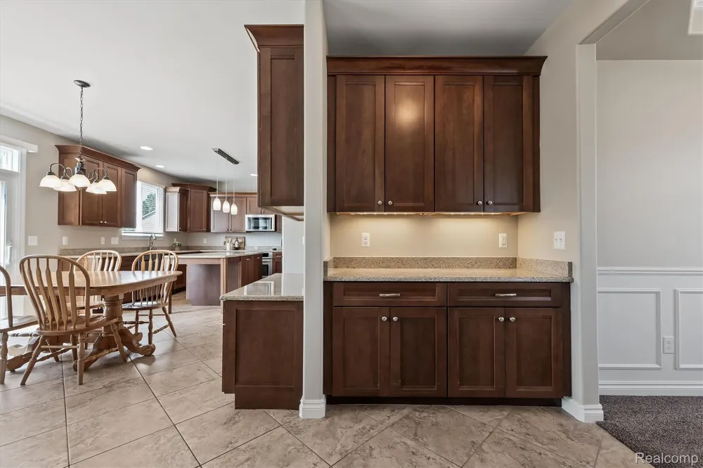 25655 Coach Lane Lyon Charter Township, MI 48178