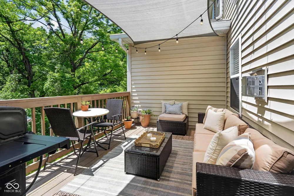 9737 Thorne Cliff Way #104 Fishers, IN 46037