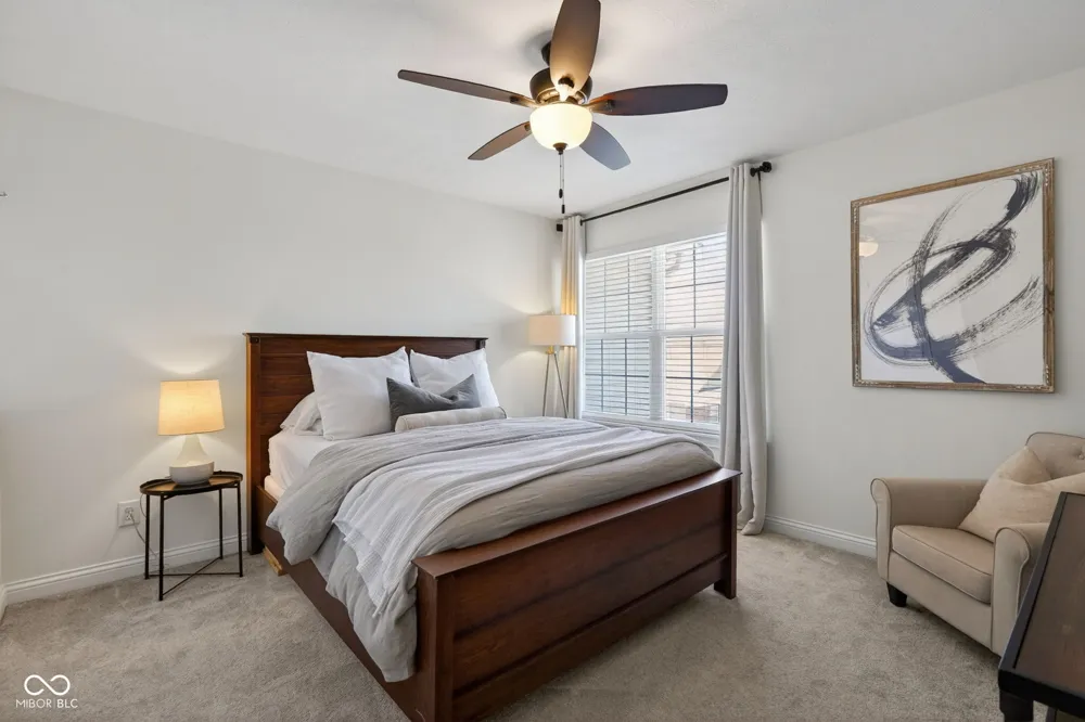 9737 Thorne Cliff Way #104 Fishers, IN 46037