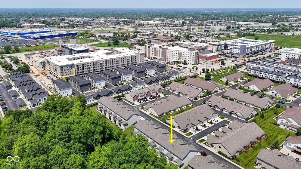 9737 Thorne Cliff Way #104 Fishers, IN 46037