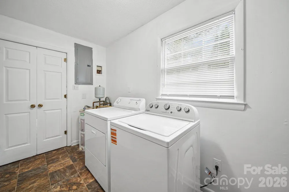 1210 Crescent Avenue Gastonia, NC 28052