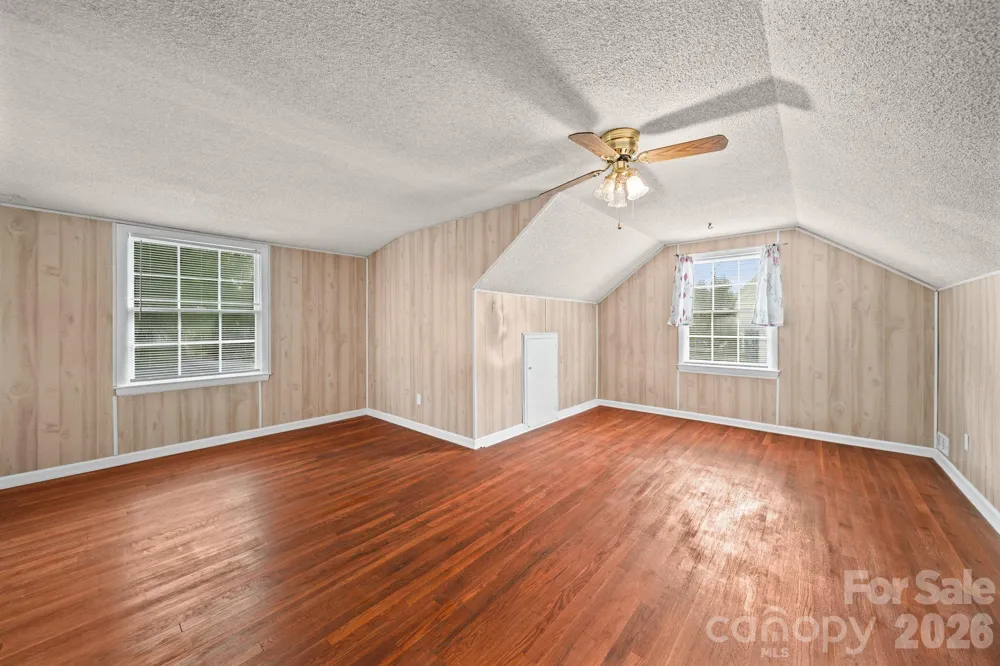 1210 Crescent Avenue Gastonia, NC 28052