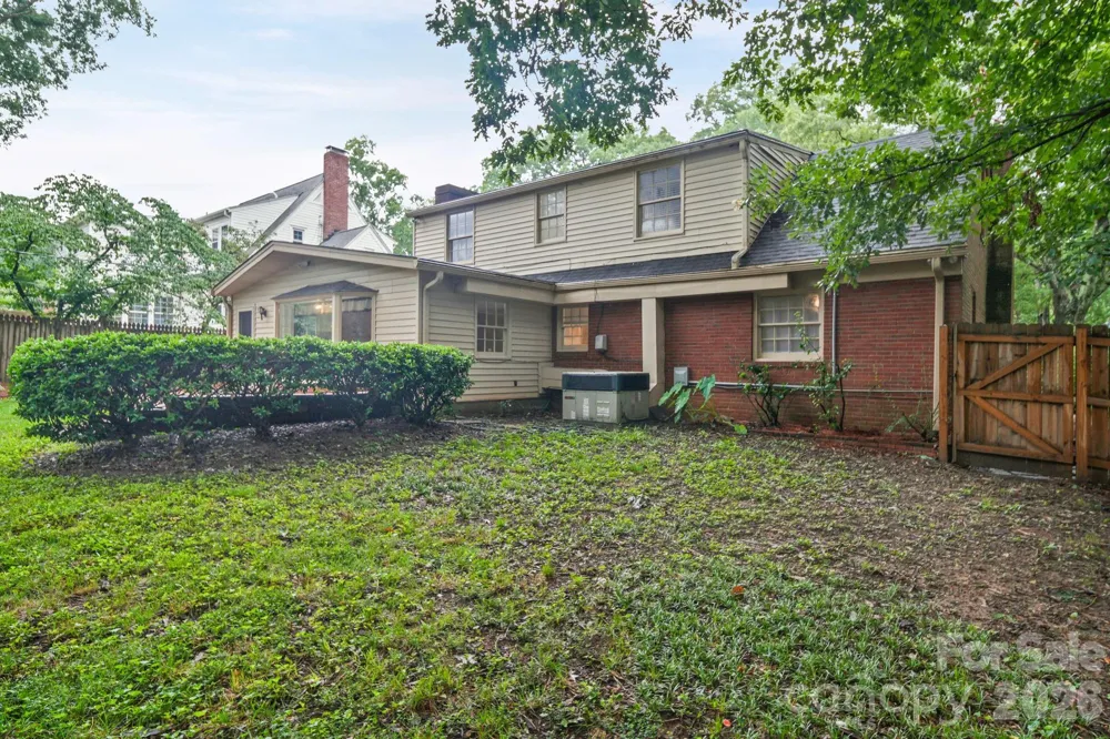 1210 Crescent Avenue Gastonia, NC 28052