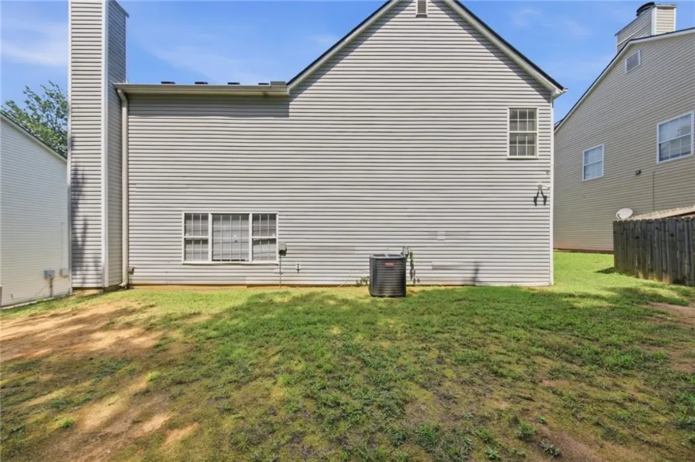 4516 Swan Trace Union City, GA 30349