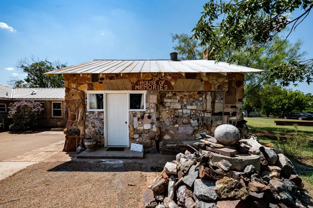 128 County Road 104 Roby, TX 79543