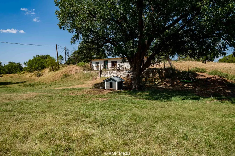 128 County Road 104 Roby, TX 79543