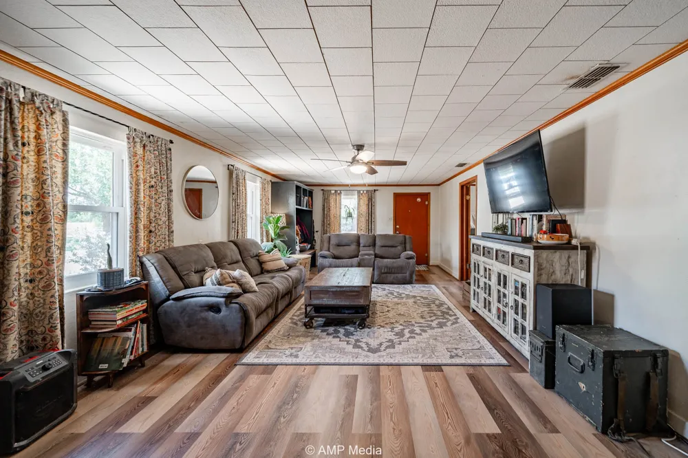 128 County Road 104 Roby, TX 79543