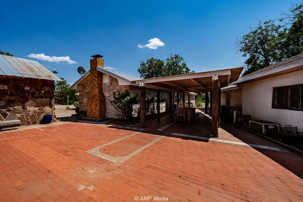 128 County Road 104 Roby, TX 79543
