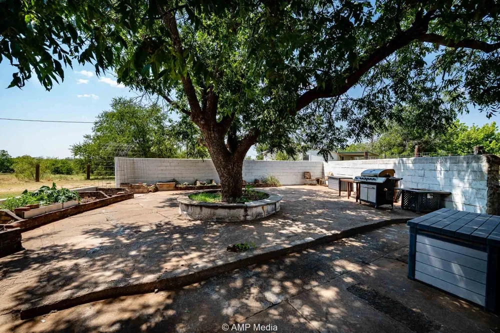 128 County Road 104 Roby, TX 79543